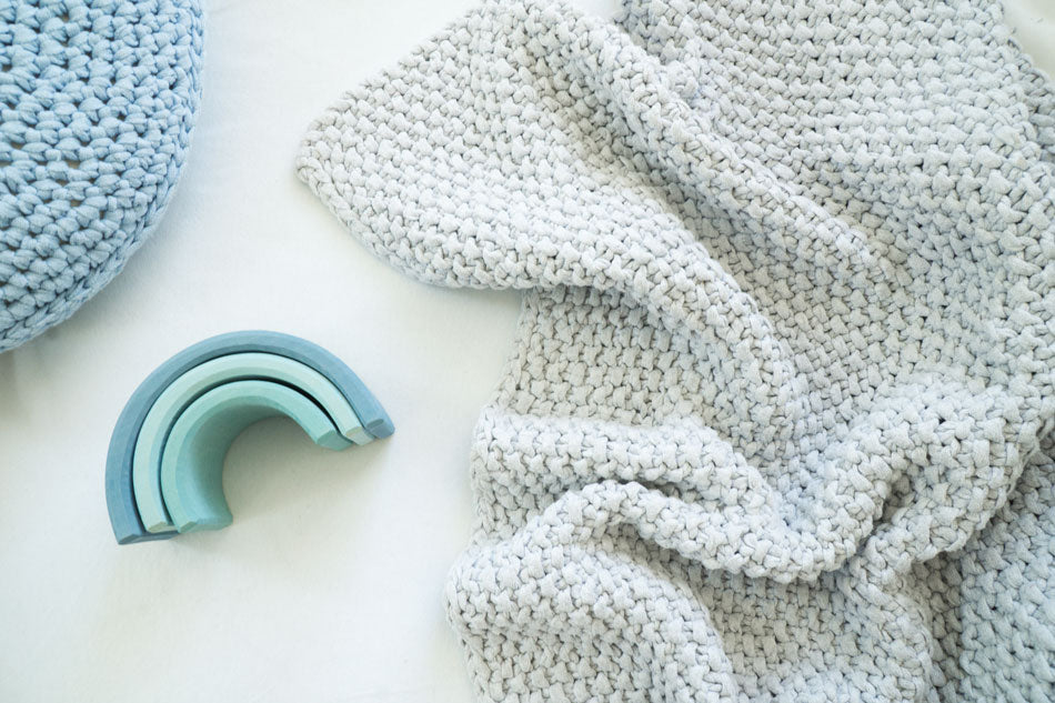 We are hotsell knitters babydecke